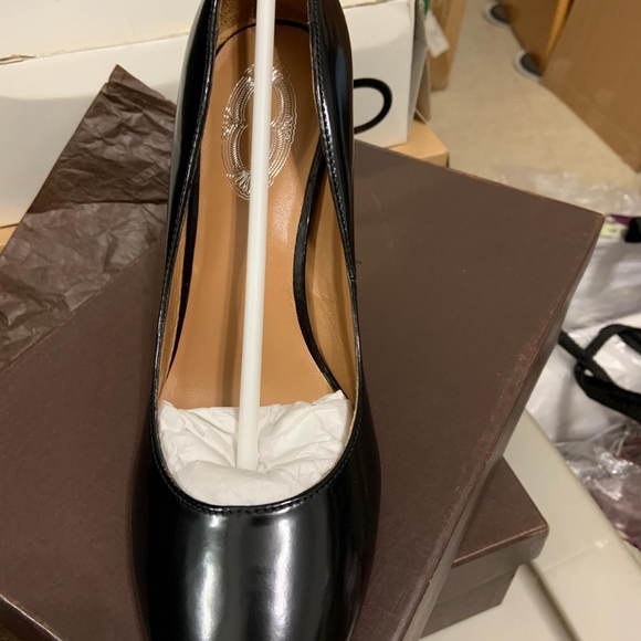 Brand New Elie Tahari High Heel Shoes - Picture 2 of 12